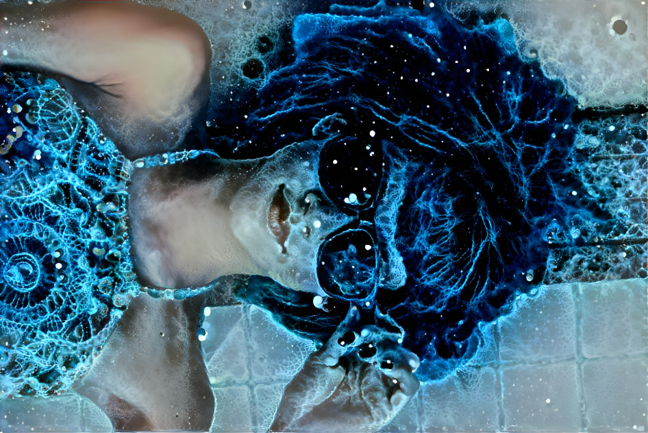 Under Water Girl