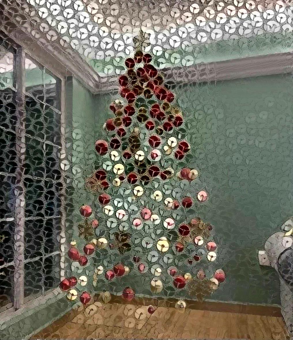 Branch-less Christmas Tree 