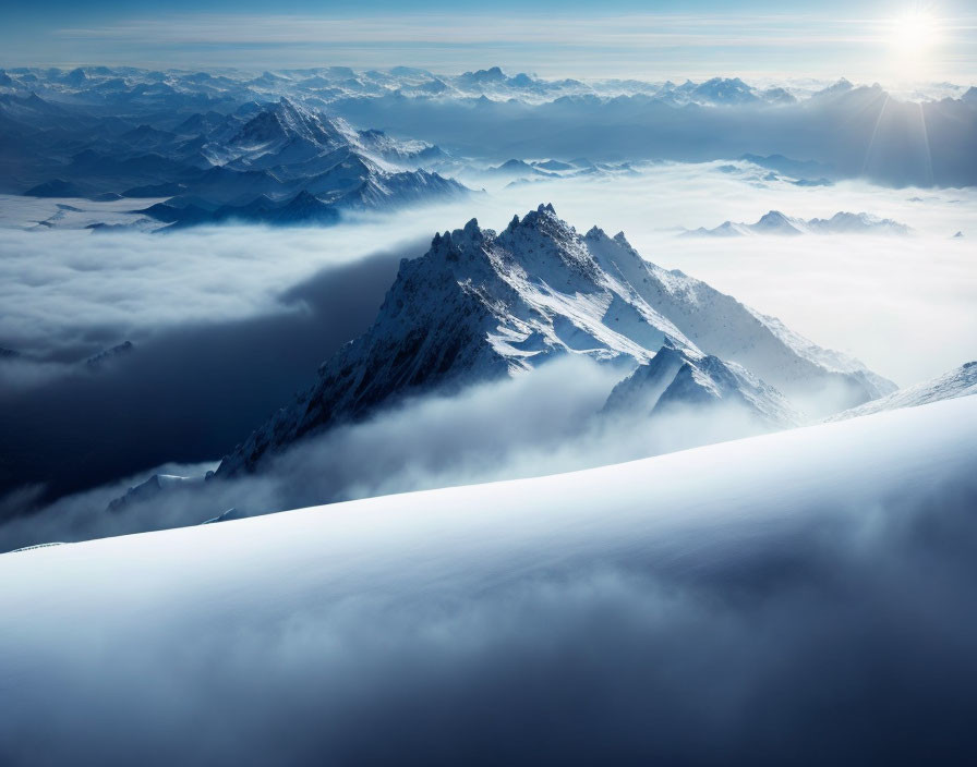 Mountain between the clouds 