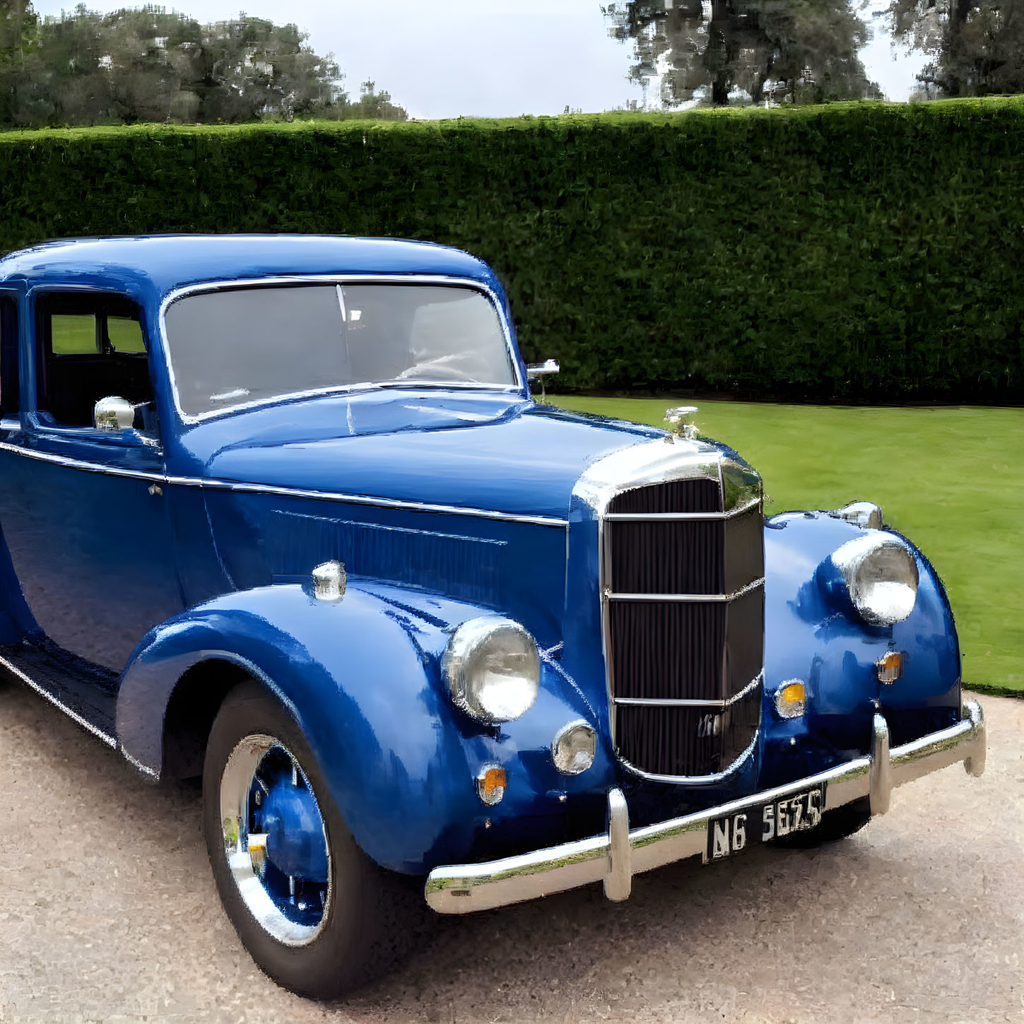 Blue Citrodes / Mercroën Classic Car