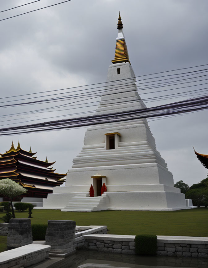 What's the difference between stupa, chedi, pagoda