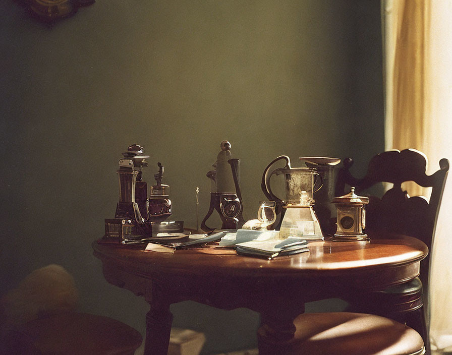 Vintage foto of the detective’s table