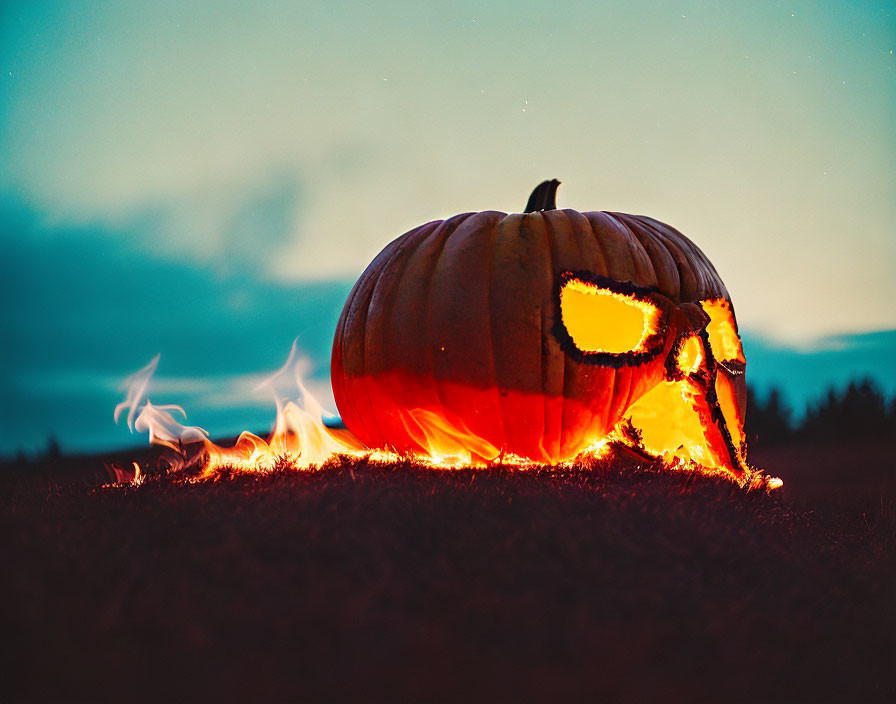 Halloween fire skull 